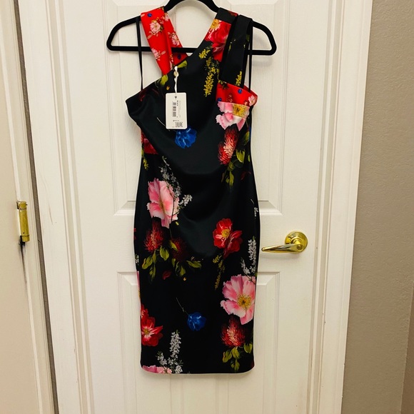 Ted Baker Polayo Floral Asymmetrical Dress NEW NWT Ted Size 2 Small - Picture 3 of 5